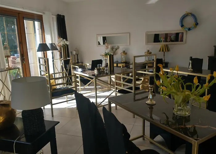 홀리데이파크 Korab & *