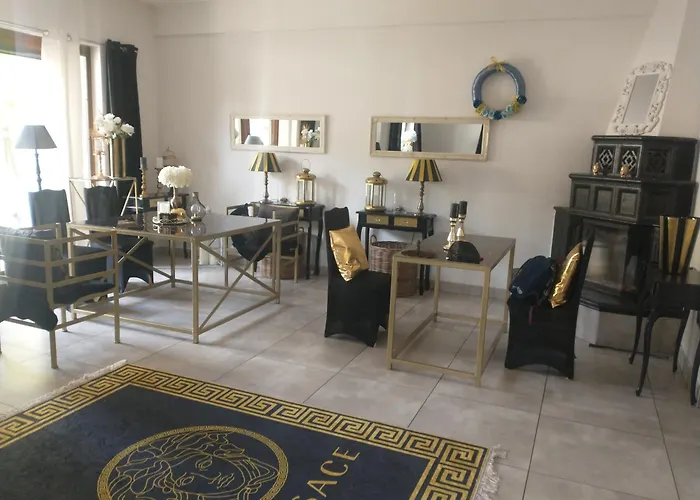 홀리데이파크 Korab & *